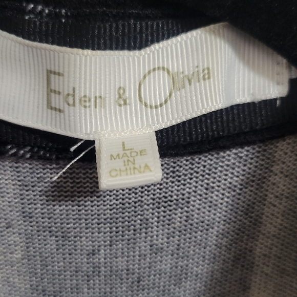 Eden & Olivia plaid top size large - Picture 3 of 9